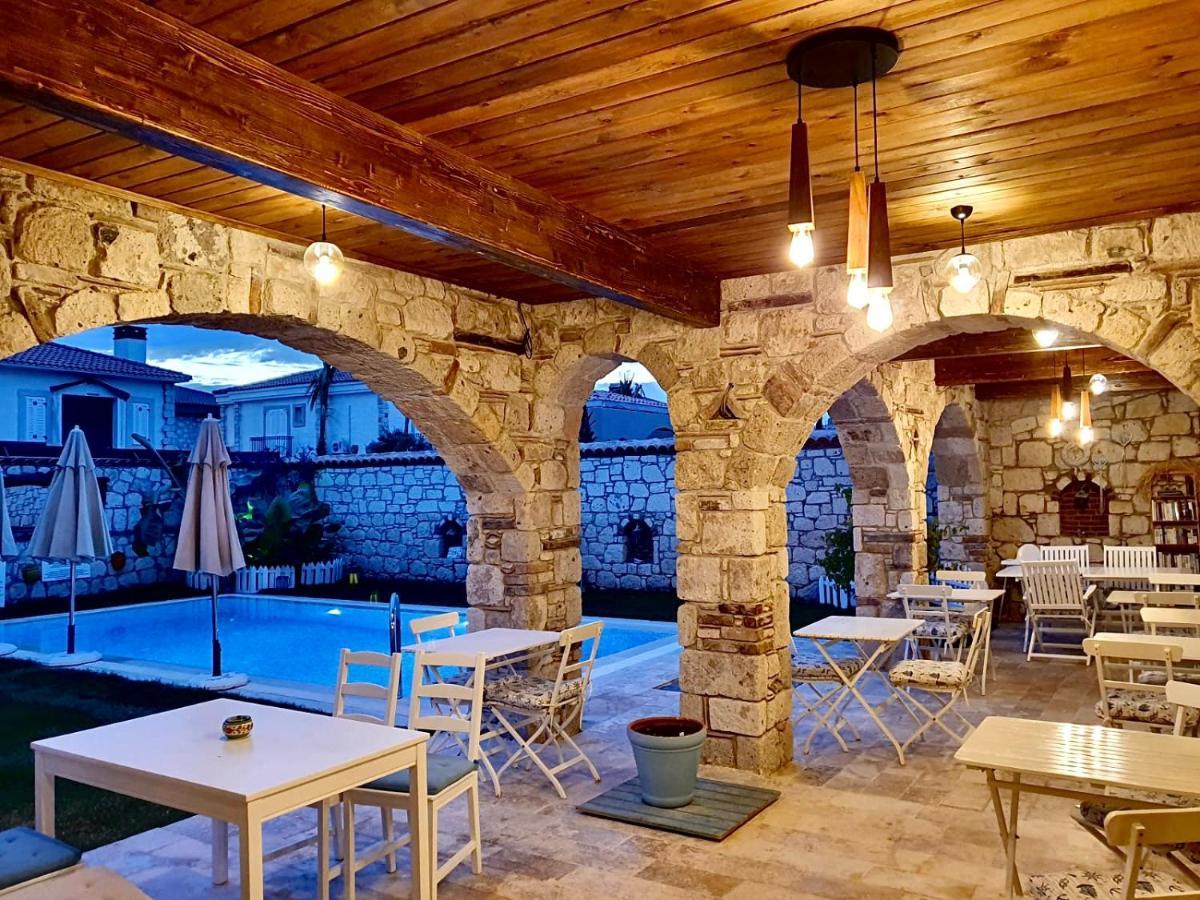 Windmill Alacati Exterior photo