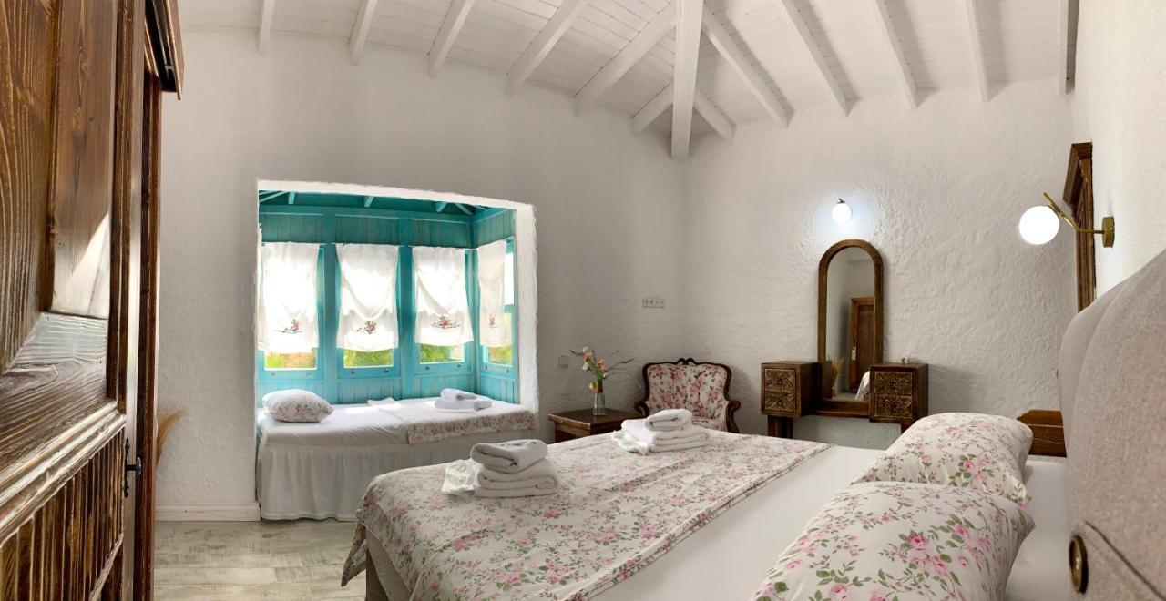 Windmill Alacati Exterior photo